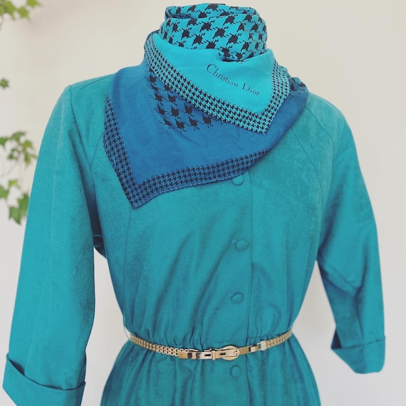 Beautiful vintage 1960s teal blue button down she… - image 4