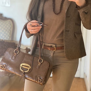 Rara Vintage marrón vegana cuero bolso / bolso de la manija superior