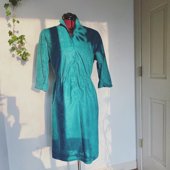 Beautiful vintage 1960s teal blue button down she… - image 6