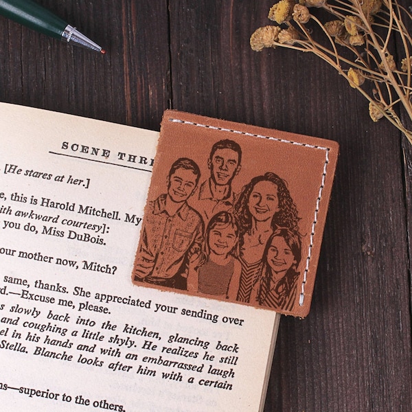 Personalized leather bookmark, Custom corner bookmark, 3rd Anniversary, Book Club Gift, Parents gift, Readers accesories, Photo engraved