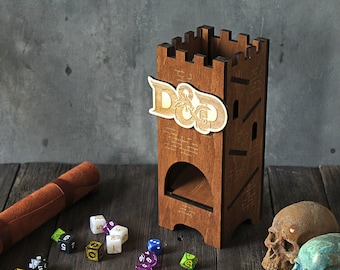 Torre de dados de madera grabada a medida: RPG, D&D, Pathfinder