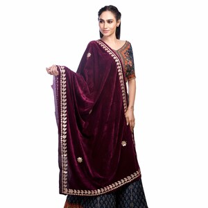 gota patti velvet shawl