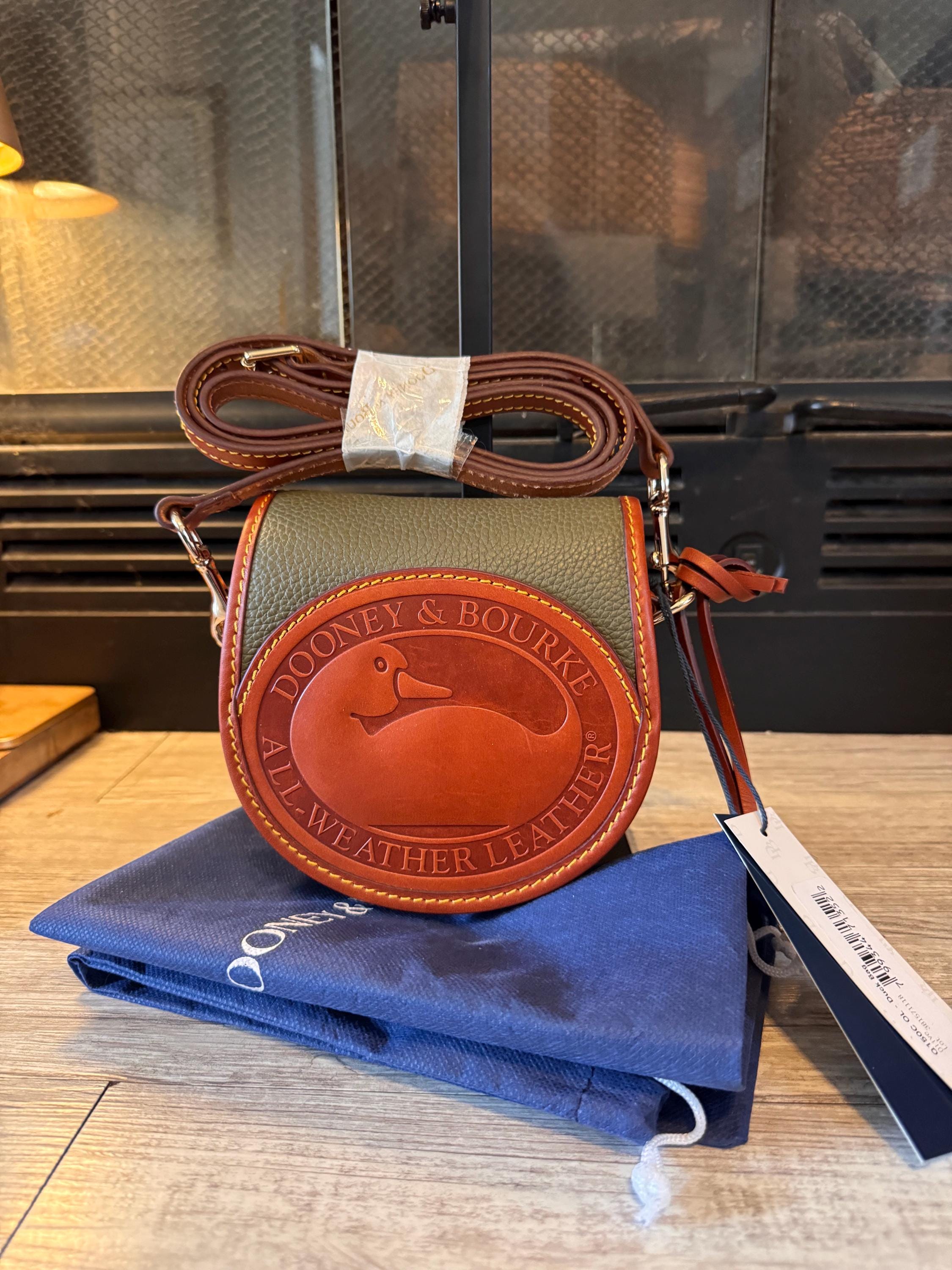 ヴィンテージ　ドゥーニー&バーク　ビッグダッグ Dooney and Bourke Big Duck Handbags - Etsy