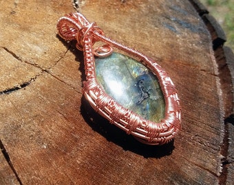 Wire wrapped  Labradorite Pendant