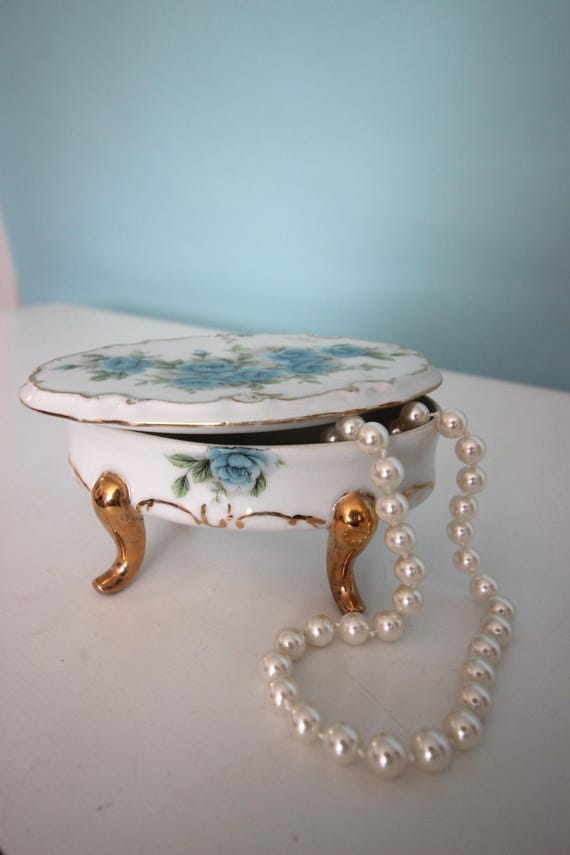 Vintage Floral Trinket Box