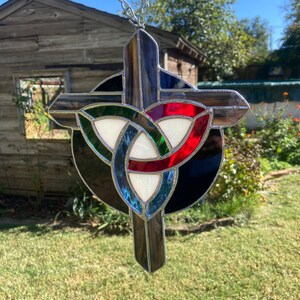 Croix celtique en vitrail