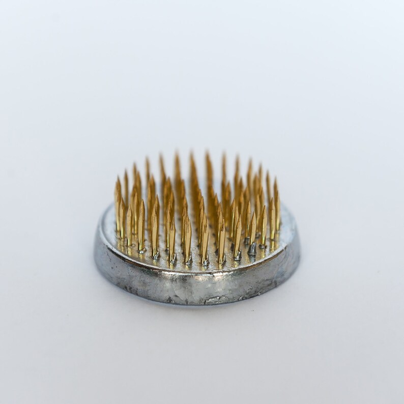 Floral Pin Frog 46 Mm/18 Inches Kenzan Flower Pin Holder Etsy