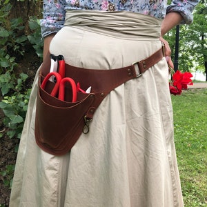 Leather Tool Belt for Florist or Gardener, Tool Pouch, Tool Bag, Leather tool pouch, Christmas gift