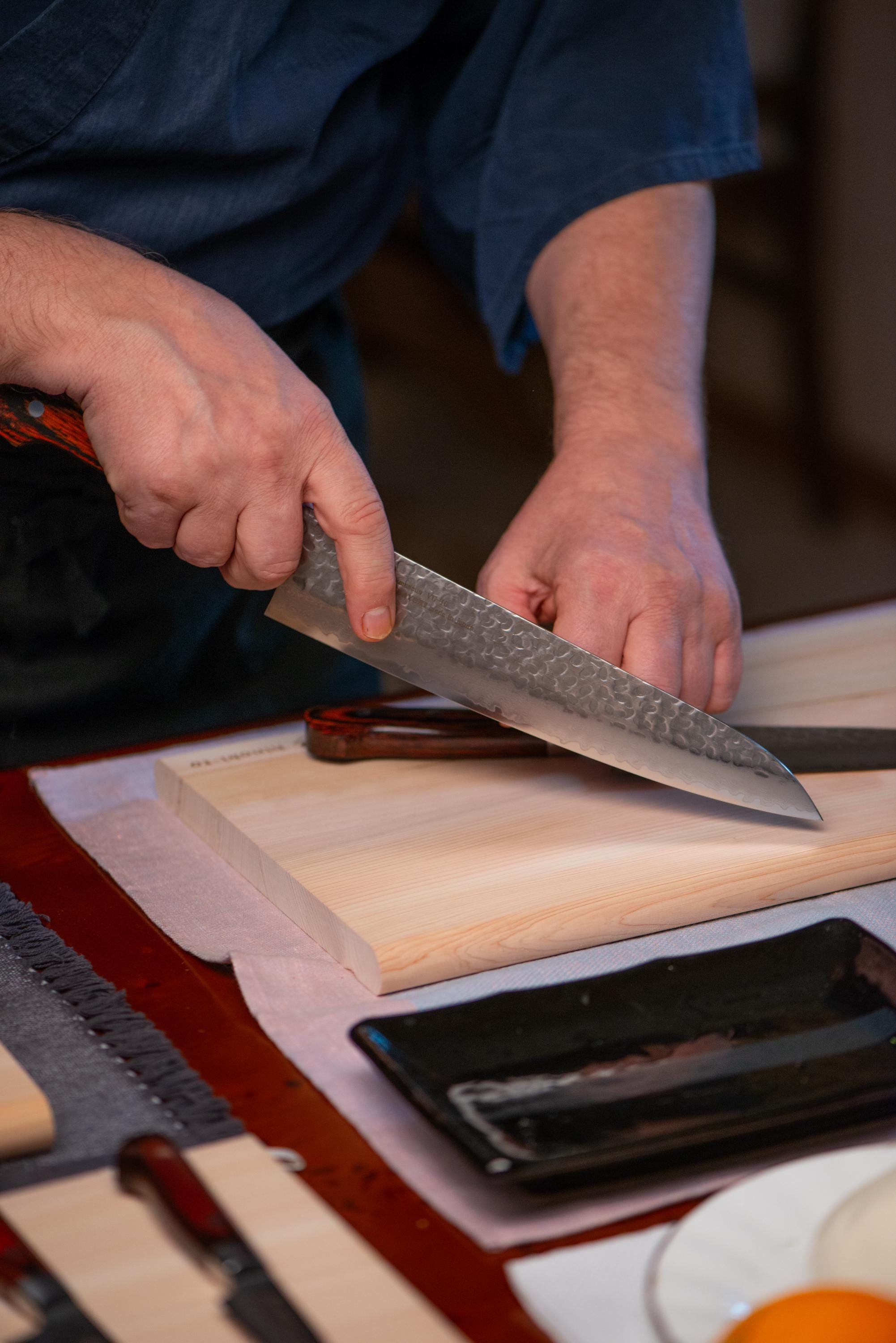 堺孝行 9.4インチ/240mm 牛刀包丁 – VG10 33層ダマスカス鋼 - Etsy 日本