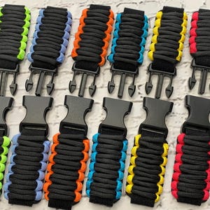 20 22 mm Red Yellow Blue Orange Neon Green Comfortable Adjustable Paracord Survival Watch Bandfor Most Watches  Case Size 40 mm to 45 mm