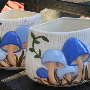 Vintage Mushroom Planters, Set of 2, Retro Mushroom Pots, 1970's, Mushroom Canisters, Mushroom Decor