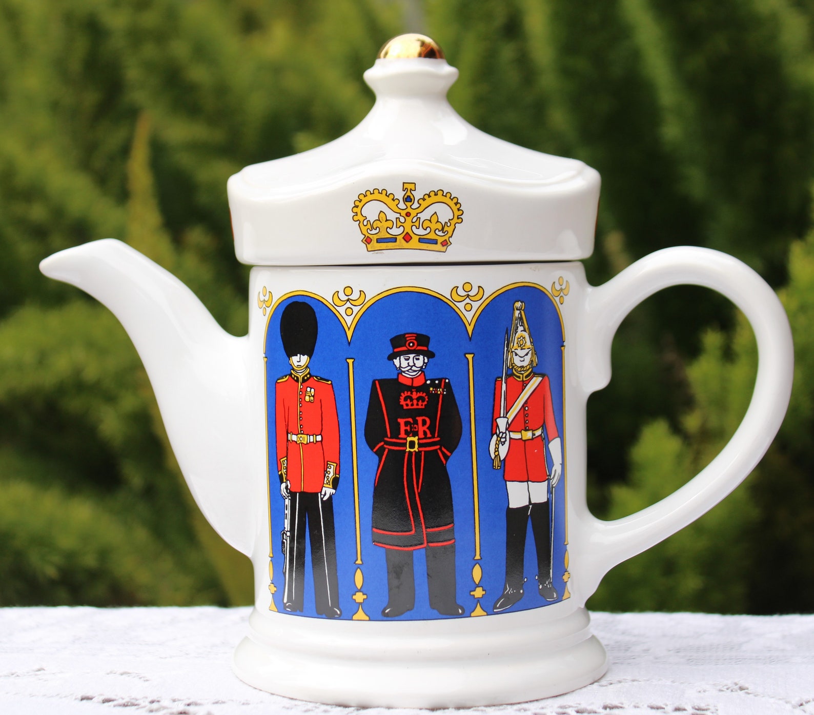Vintage Wade Teapot London Life by Barbara Cooksey Beef Etsy