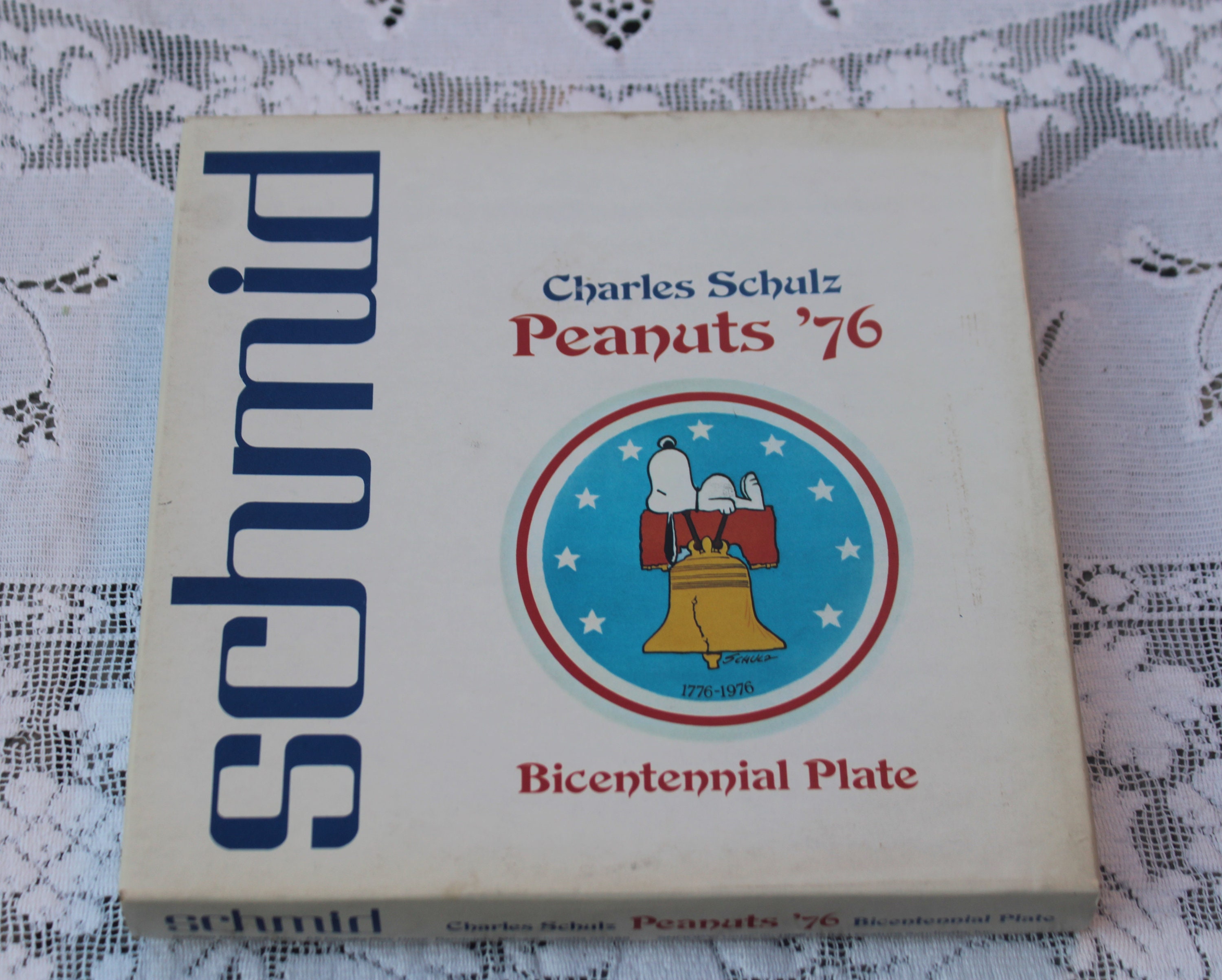 Vintage Snoopy Plates, Peanuts 1976, Bicentennial Palate, Charles