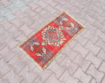 Vintage Turks minitapijt: handgemaakte wollen bohobadmat (1'5 x 3' ft)