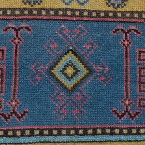 Mini tapis vintage en laine Oushak : paillasson antique (1&#39;9x2&#39;0 pi)