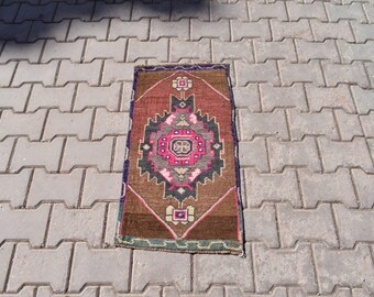 Multicolor Caroline's Treasures BB9239RUG Stoat Short-Tailed Weasel Christmas Bath Mat Machine Washable Anti-Fatigue Memory Foam Kitchen Rug 19 X 27 Multicolor Caroline's Treasures BB9239RUG Stoat Short-Tailed Weasel Christmas Bath Mat Machine Washable Anti-Fatigue Memory Foam Kitchen Rug 19 X 27