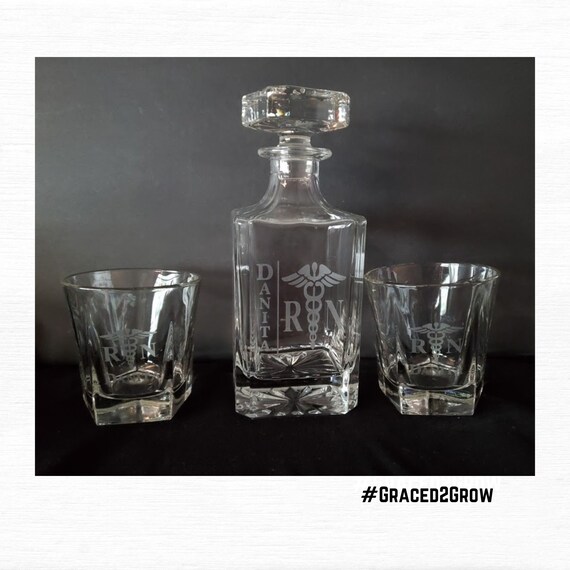 Set Regalo Per Whisky Uomo - Bicchiere Old Fashioned 325ml, 8 Pietre Refrigeranti In Legno, Pinza - Ideale Per 50° Compleanno