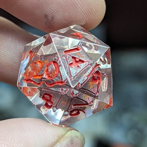 Shadowheart&#39;s Artifact d20 (Handmade Baldur&#39;s Gate Character Die)