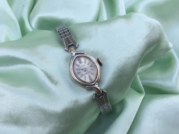 Working White Gold Ladies Watch, Mid Century Wris… - image 1