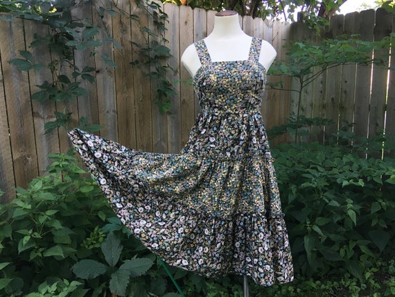 Vintage 1970s Floral Dress, Green Gunne Sax Style… - image 1