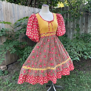 Vintage Size 11 Seventies Tagless Jody-T Of California Folk Dress, 1970s Midi Peasant Prairie Dress, 70s Colorful Folkloric Gunne Sax Style