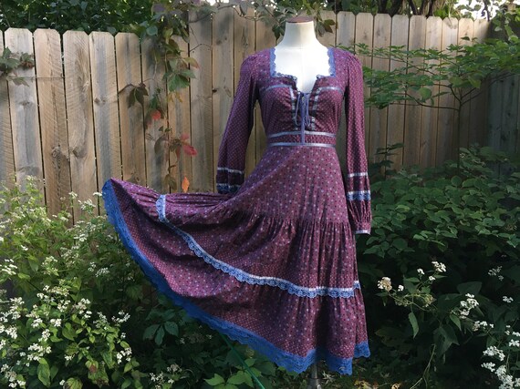 Corset Front & Back Gunne Sax Midi, 1970s Purple C