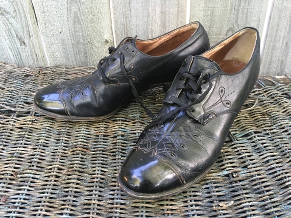 Vintage 1930s Shoes, Wilbur Coon, Black Oxfords, G
