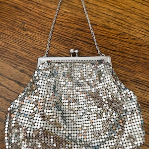 Vintage Possibly Whiting and Davis Silver Metal Mesh Top Clasp Purse - Art Deco
