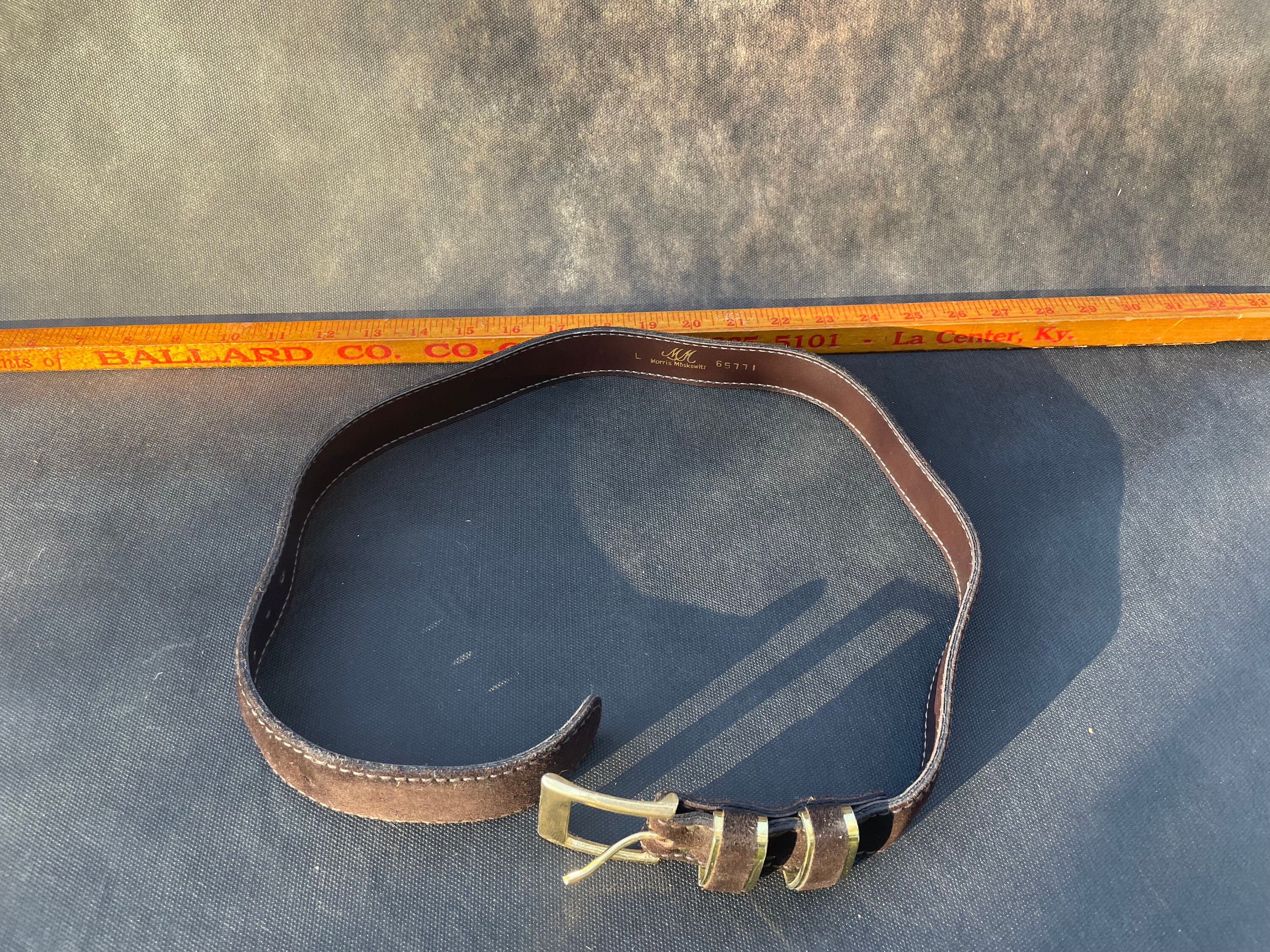 Simple Leather Belt | Morris Moskowitz - Etsy display picture 1