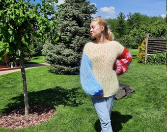 Soft cozy oversized mohair sweater. Handknitted sweater. Chunky knit sweater. Fluffy sweater. Colorblock sweater. Volumetric beige sweater.