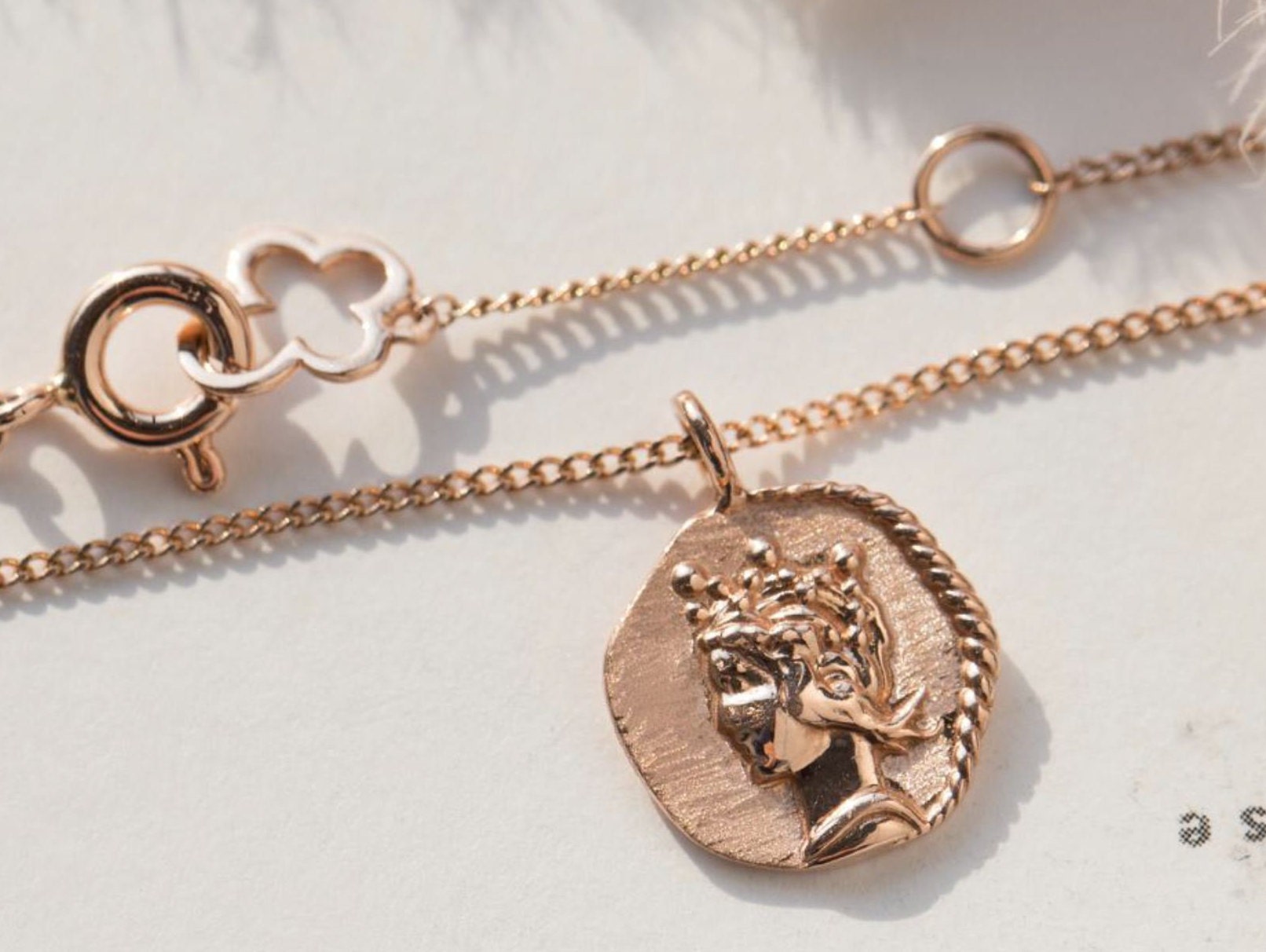 Queen elizabeth gold coin necklace Clearance
