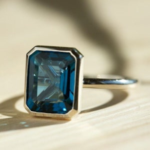 Simple Bezel Set London blue Topaz Engagement Ring 14k Solid Gold Ring
