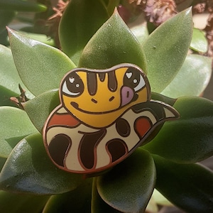 Pin de esmalte de gecko leopardo