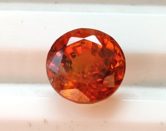 1,80 ct fasetterad rund hessonit granat ädelsten (7x7x5mm)