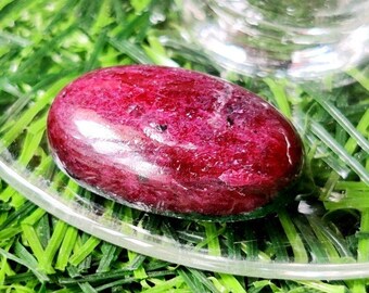 21 Ct Natural Ruby Zoisite Gemstone, Oval Cabochon