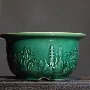 Round bonsai pot green cracked glaze flower pot three-dimensional relief landscape pattern bonsai flower pot retro bonsai pot