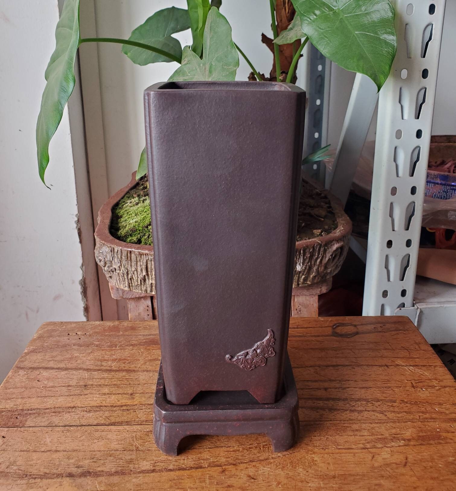 四角多肉植物鉢 紫砂鉢 盆栽鉢 植木鉢 小品盆栽鉢 大品盆栽鉢 手作りの背の高い四角い盆栽鉢 宜興紫砂古代赤い植木鉢 レトロな多肉
