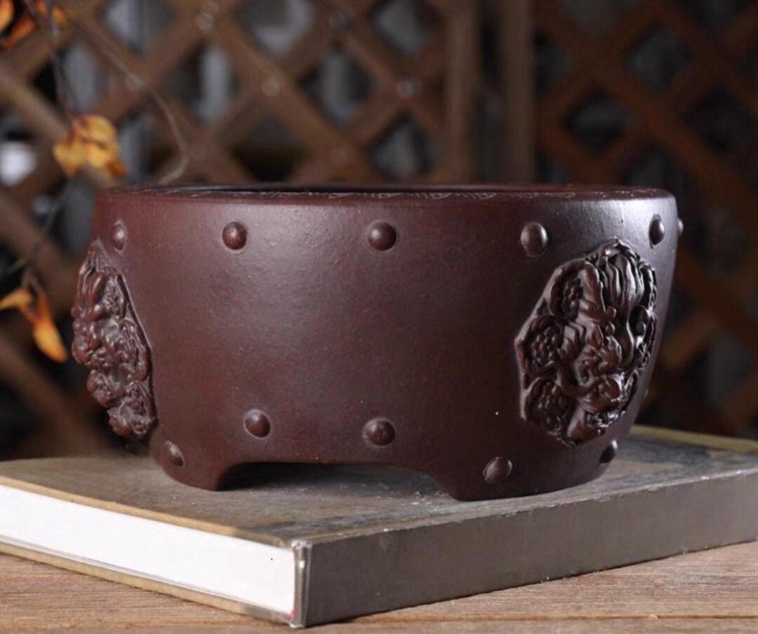 9-inch High-quality Round Animal Head Rivet Bonsai Pot Yixing