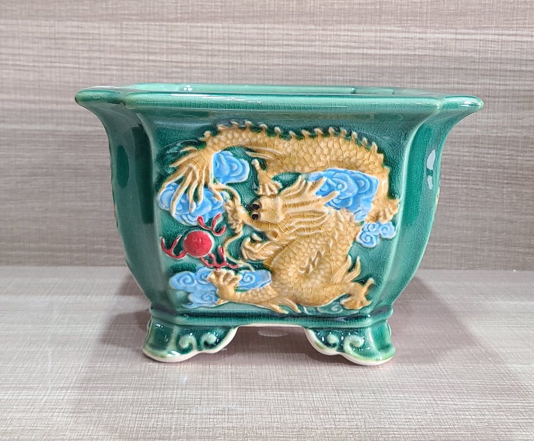 Square Cloud Foot Relief Painted Dragon Bonsai Pot Yixing Green