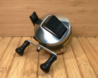 Vintage Zebco 33 Rhino Tough Fishing Reel Straight Line Drag, Made in USA -   Canada