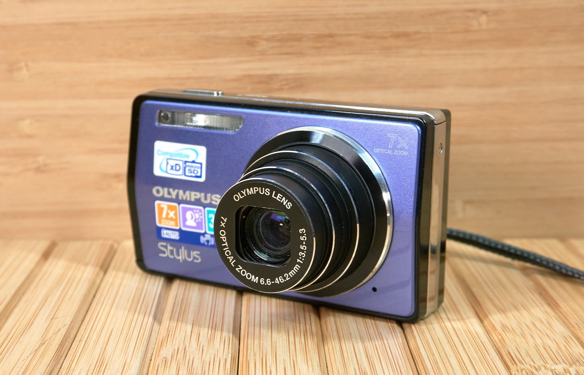デジカメ　OLYMPUS U-7000 OPTICAL ZOOM 7X Olympus mju 7000 review: Olympus mju 7000 - CNET