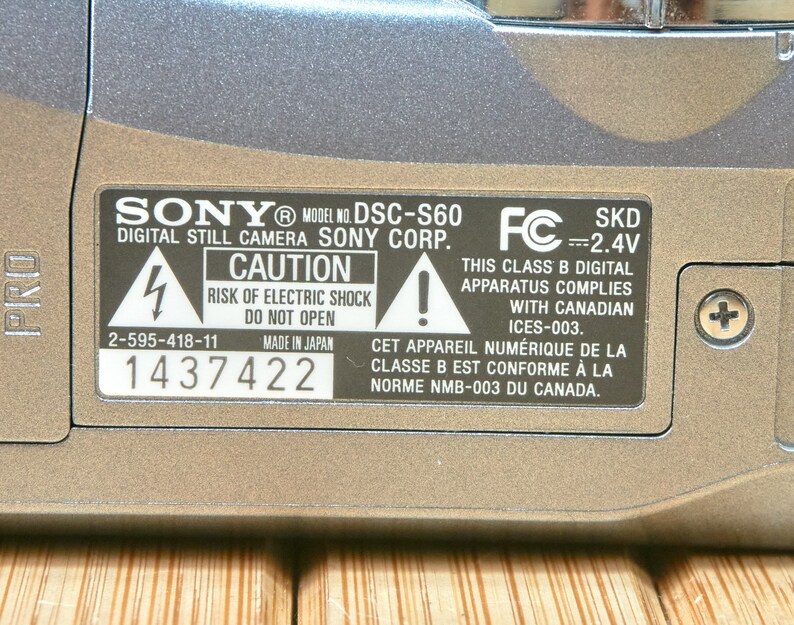 Sony Cyber-shot DSC-S60 4.1MP Digital Camera, 3X Optical Zoom, Made in Japan image 7