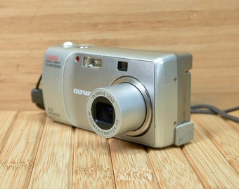 Olympus Camedia D540 3.2 MP Digital Camera with 3x Optical Zoom