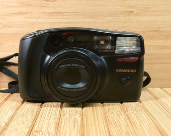 Samsung AF Zoom 1050, Point and Shoot 35mm Film Camera