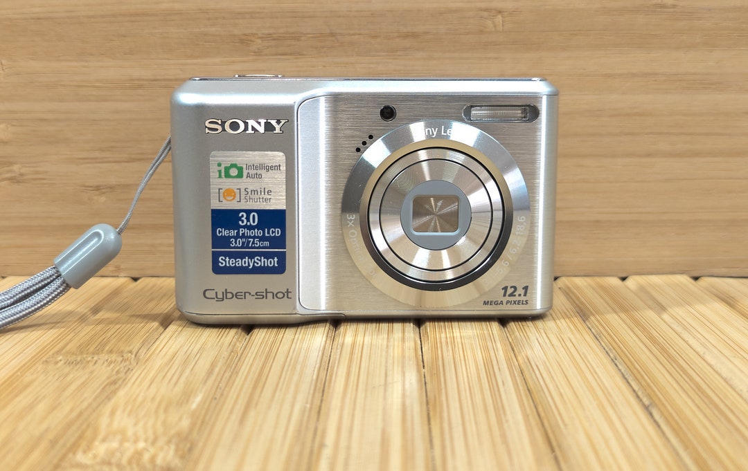 Sony Cybershot DSCS2100 12.1MP Digital Camera With 3x Etsy