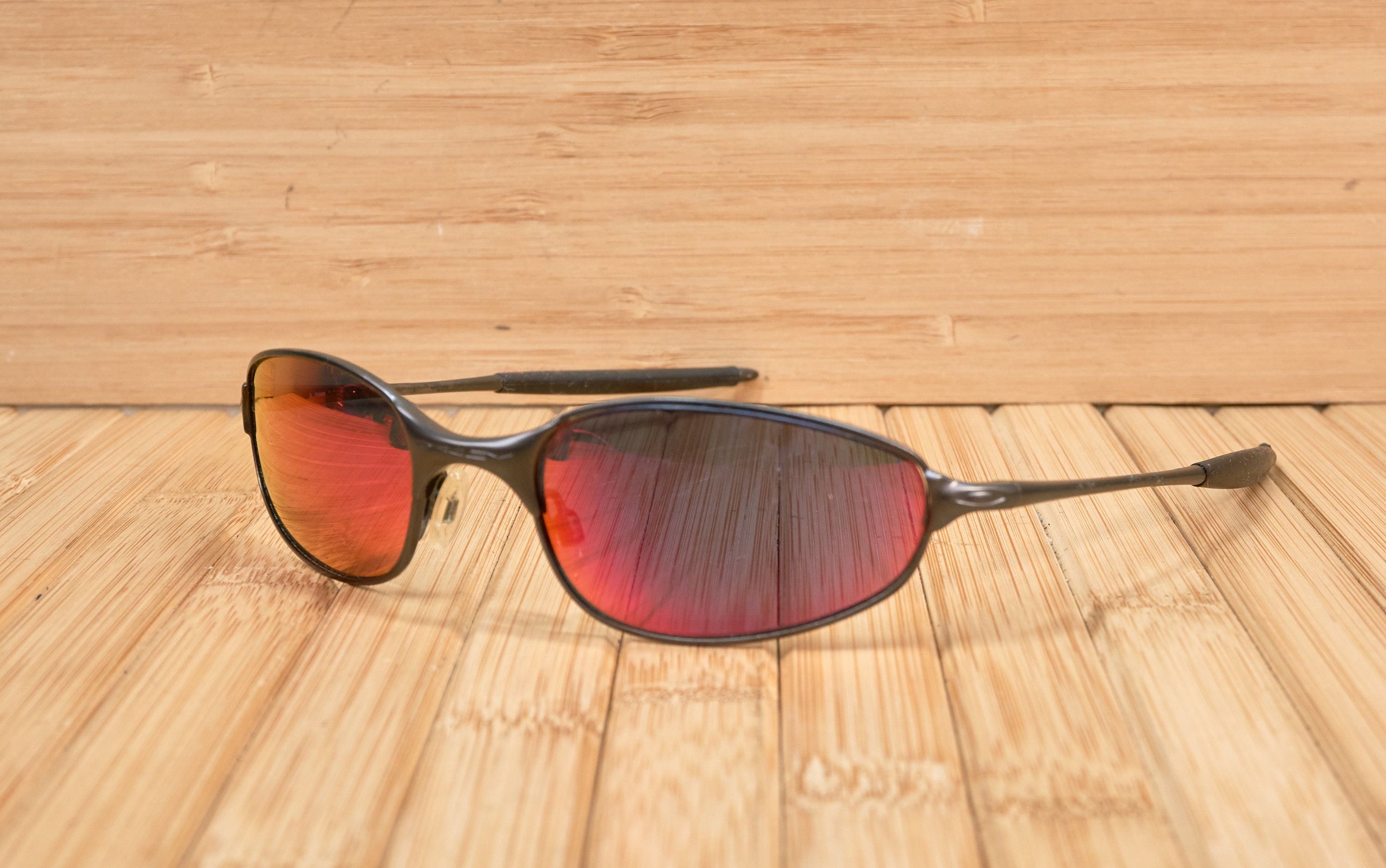 Vintage Oakley C Wire Positive Red Iridium, Gunmetal, Spring Vintage Oakley C Wire Positive Red Iridium, Gunmetal, Spring