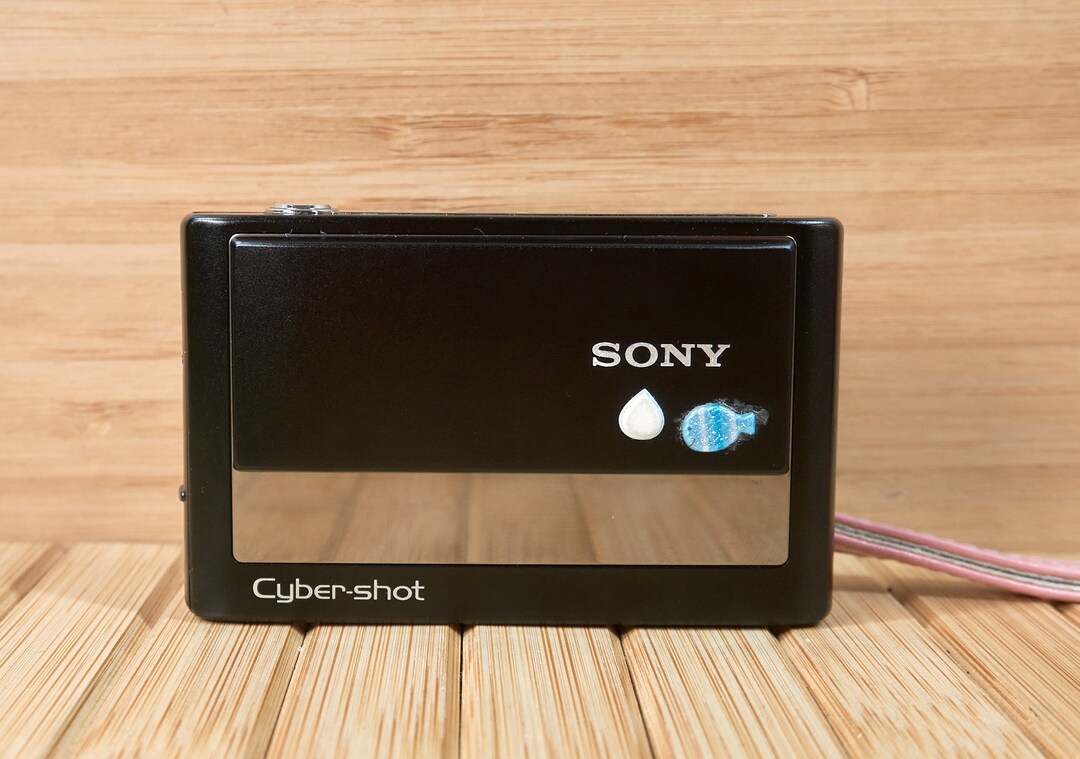 Sony Cybershot DSCT20 8.1MP Digital Camera 3x Optical Zoom Etsy