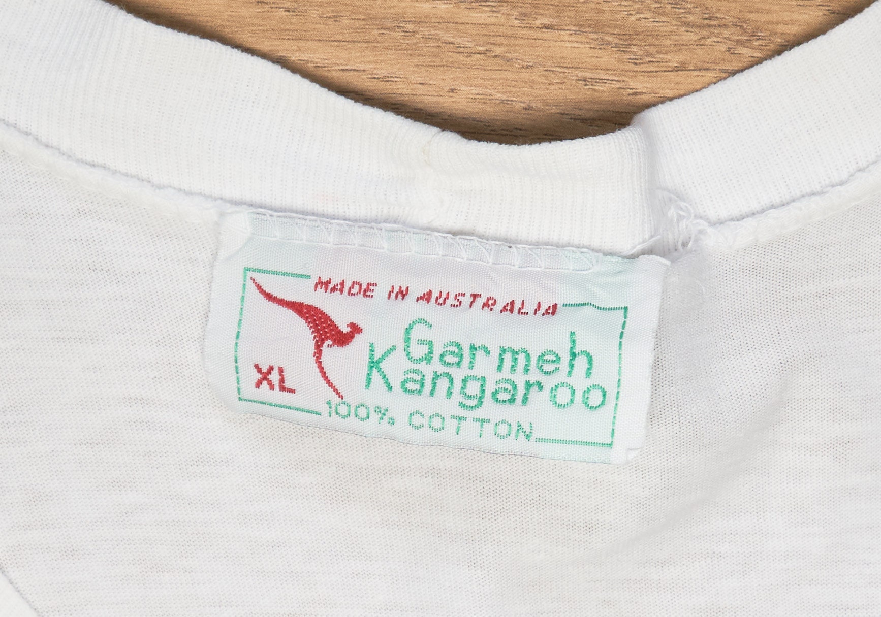 Kangaroo Australia Vintage men's T Shirt single stitch | Etsy