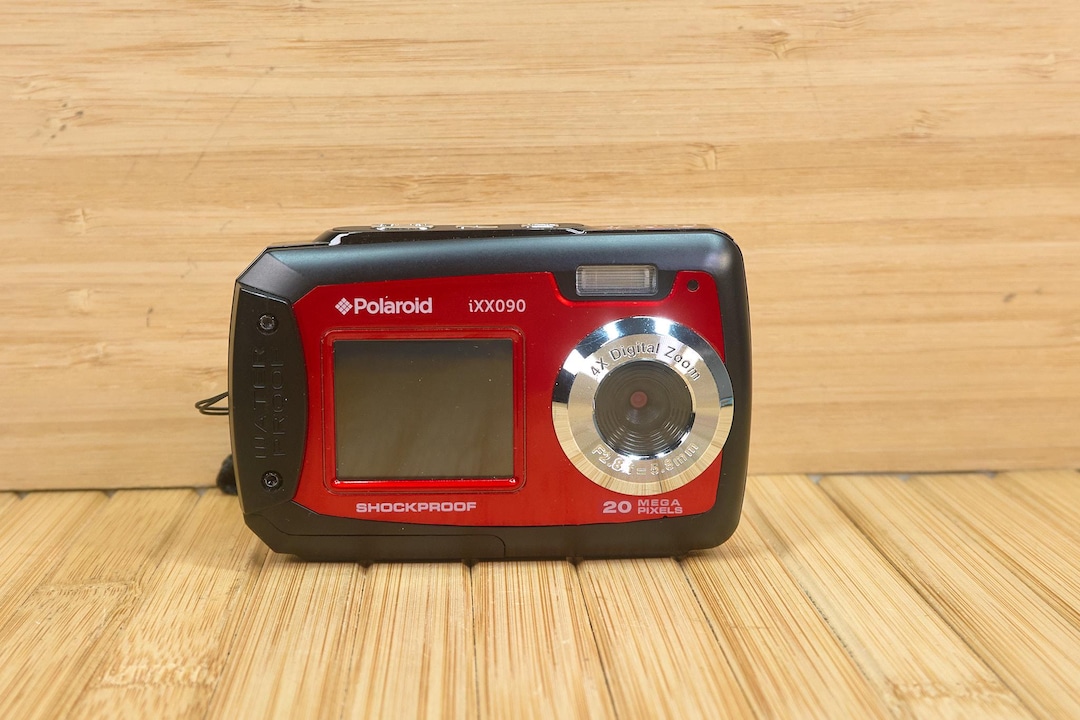 Polaroid IX828N-BLK - Fotocamera digitale con zoom ottico, 8x blu