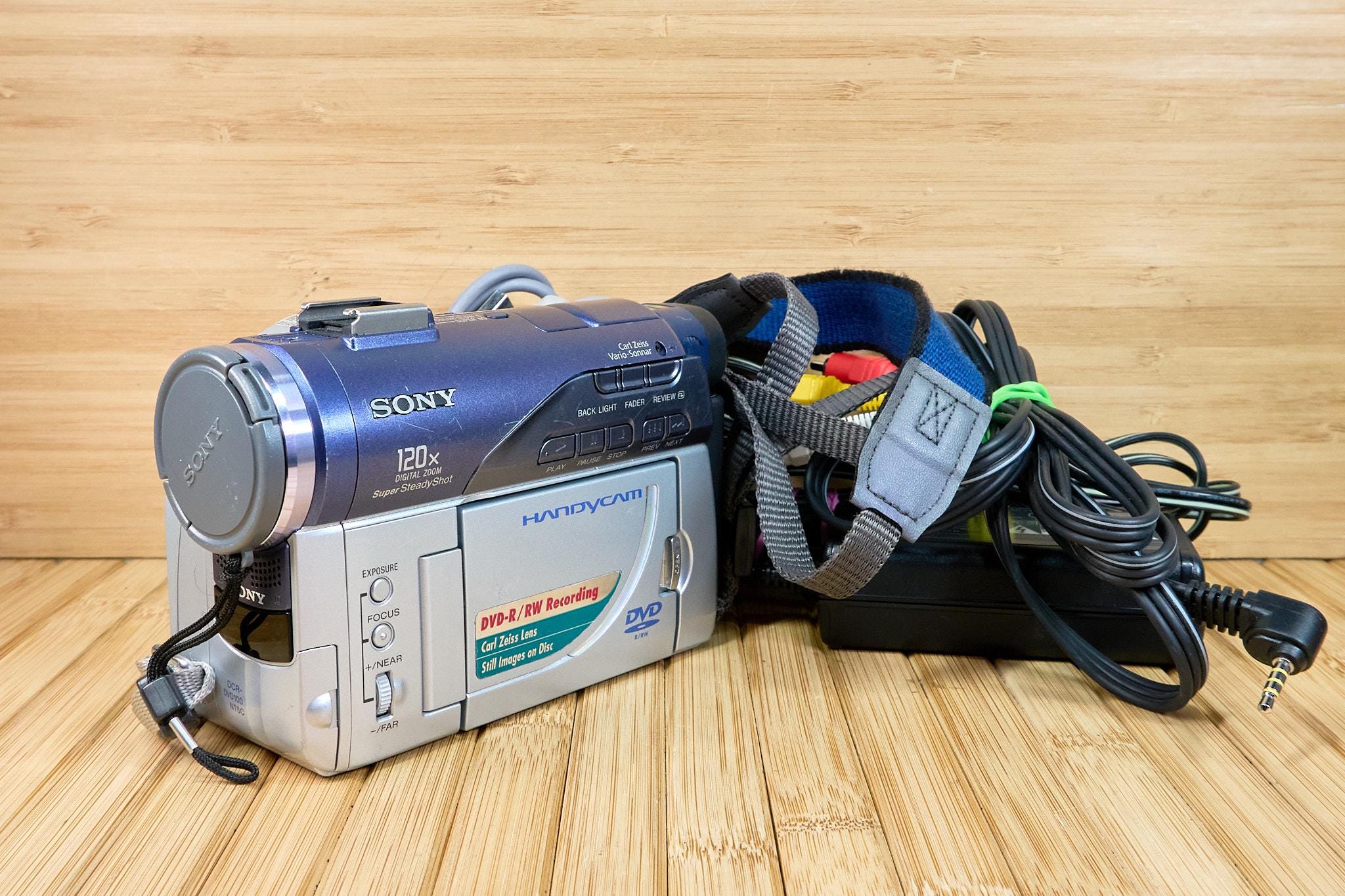 Sony DCR-DVD100 DVD Handycam Camcorder, Carl Zeiss Vario